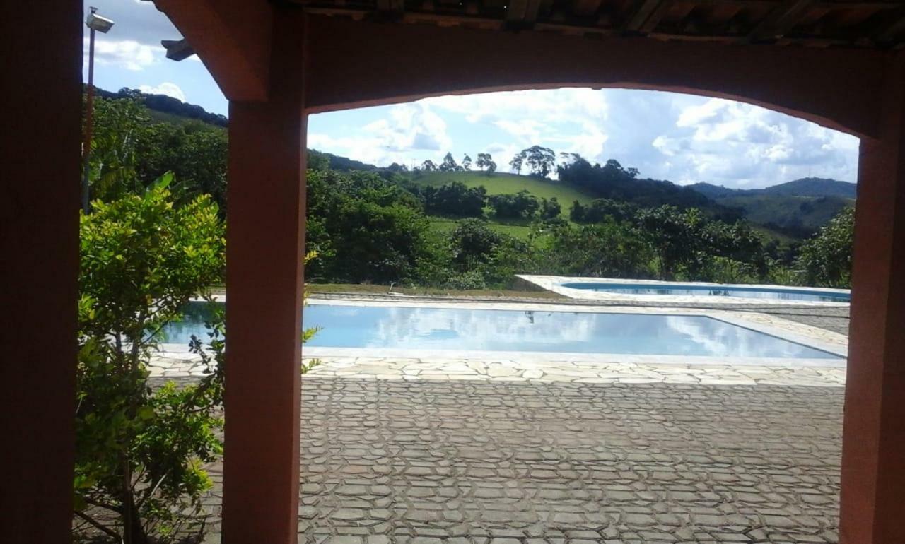 Sitio Lirio Do Vale- Munhoz, Mg Villa Exterior photo